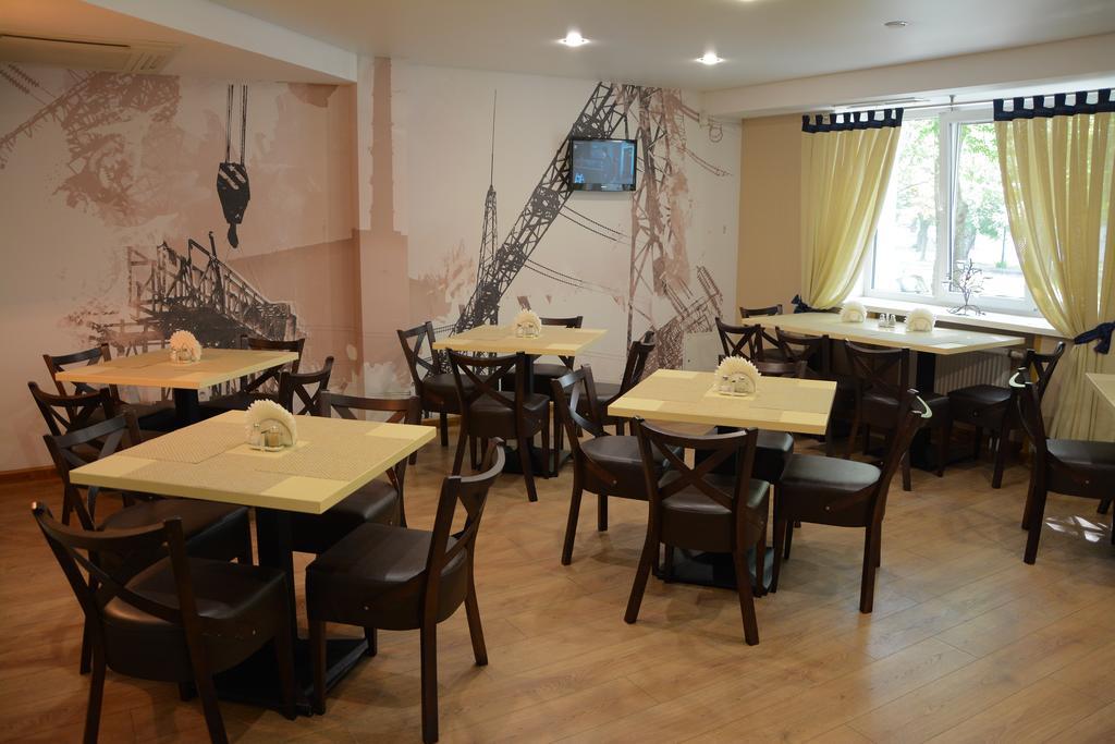 Energiya Hotel Brest Buitenkant foto